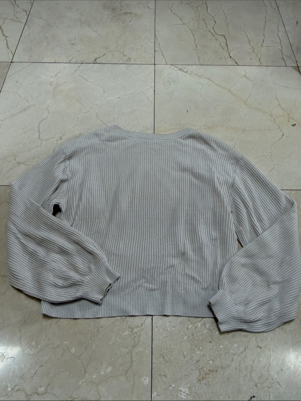 Lululemon knit crop sweater size 4 - Picture 3 of 3